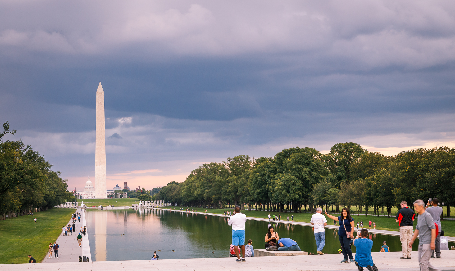 Panno of The Reflecting Pool and Washington Monument at Dusk
