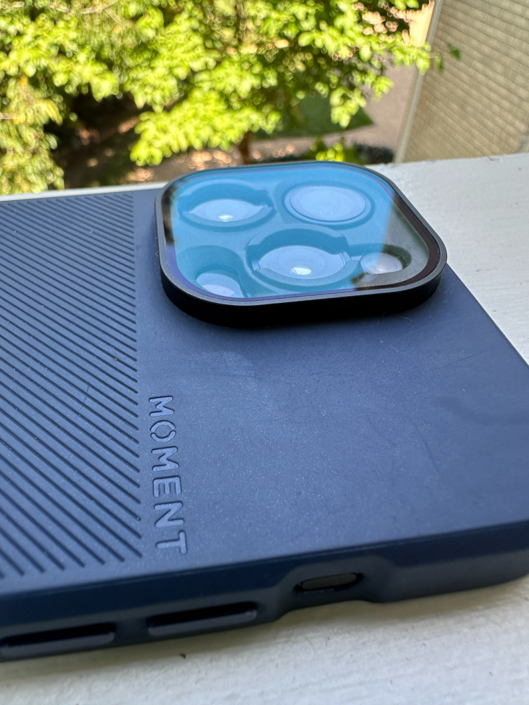 Travel like a photographer by using a Moment Case and Cineclear Filter on your iPhone.