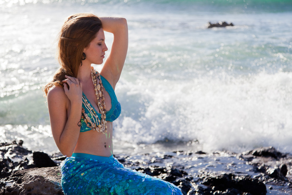 A composition trick allowed the mermaid model's face to be framed by her arm.
